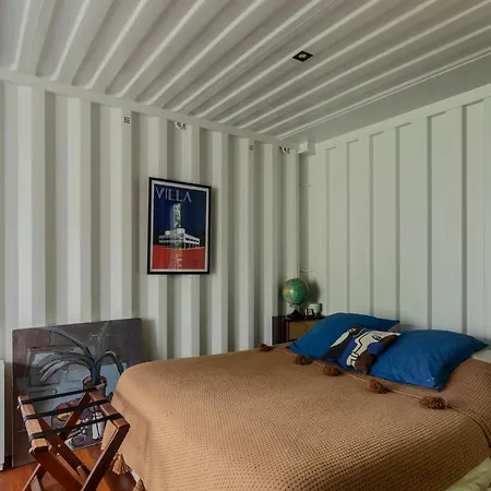 La Josephine Guest house *
